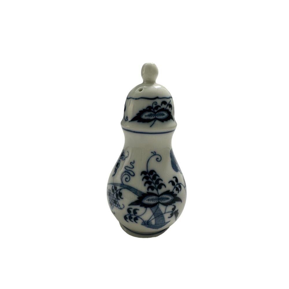 Blue Danube Salt Pepper Shaker 3-holes Onion Style Print Blue White EUC